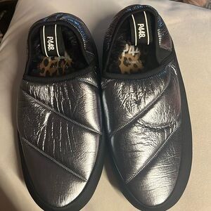 P448 Women’s Laby Slip-On Quilted Sneaker Slipper in Golnyl Metallic Silver